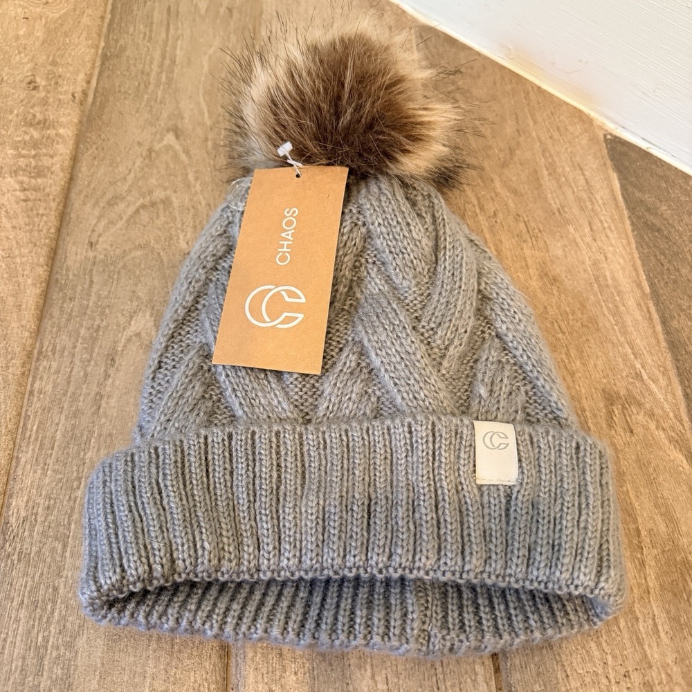 Chaos Gray Cable Knit Faux Fur Pom Beanie Hat Youth 7-14 NWT Winter Cap